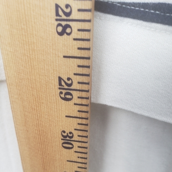 Lane Bryant Blue and White Striped Short Sleeve Shirt Sz 18-20 - Picture 7 of 9